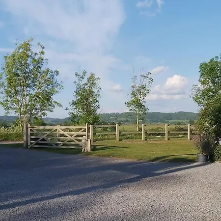 Relaxing Retreat On The Edge Of The Cotswolds Villa Kingswood  Exterior photo